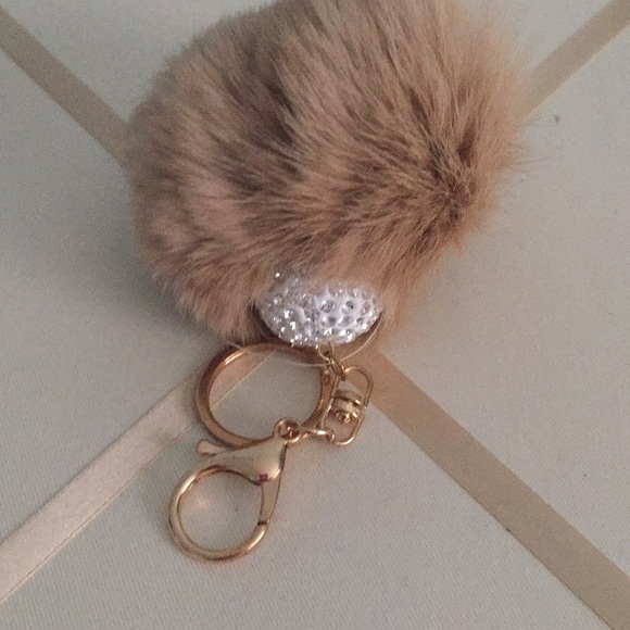 Bundle of Miscellaneous accessories. - Picture 4 of 7